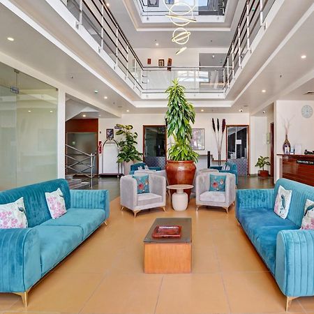 Astra Hotels & Suites - Marathalli Bangalore Ngoại thất bức ảnh
